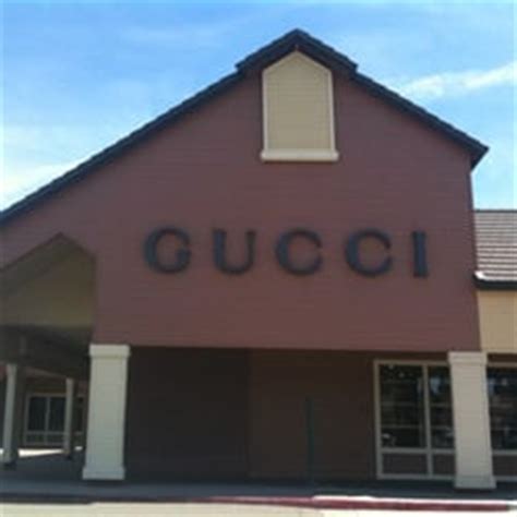 gucci las vegas reviews|gucci outlet vegas.